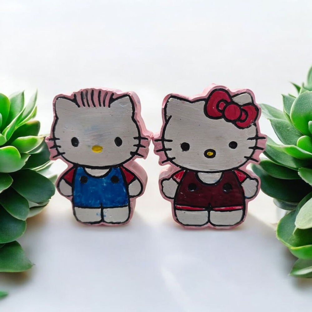 Ready To Paint Hello Kitty Wooden Figurines